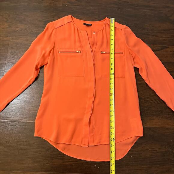 Theory coral three-quarter sleeve button down silk blouse size P - Picture 11 of 13
